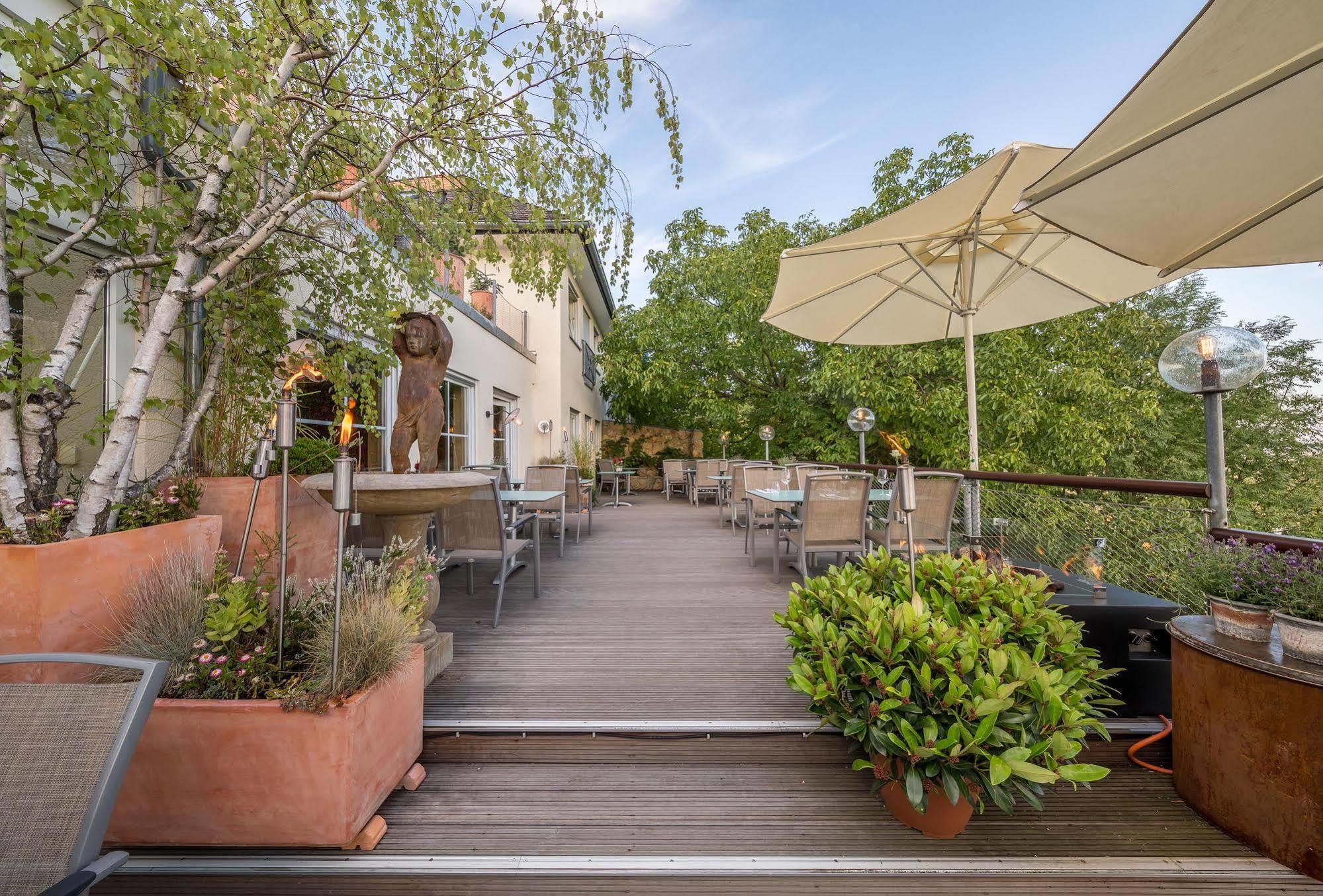 Hotel Schoene Aussicht Frankfurt am Main Exterior photo